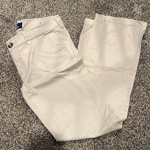 American eagle khaki pants